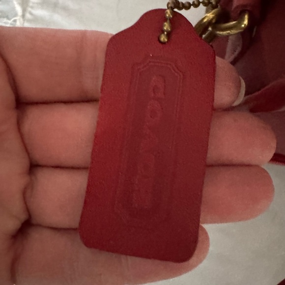 Coach 1995 EUC Carnival red leather crossbody USA made - Picture 3 of 6